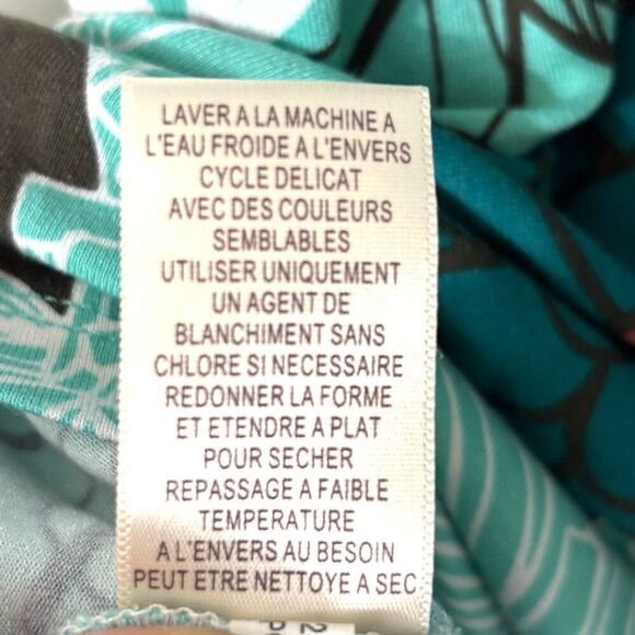 Tommy Bahama L soft double V-neck aqua multi modern floral top - Picture 8 of 8